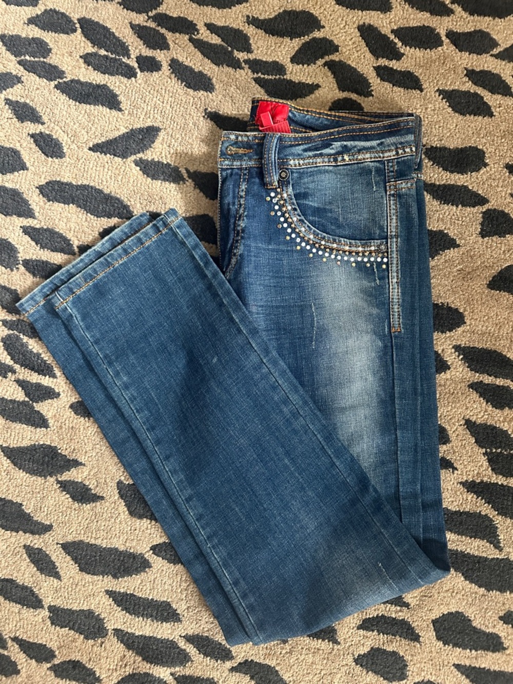 V Cristina Blue Straight Leg Jeans w/ Rhinestone Pocket Details • Size 8 • NWOT